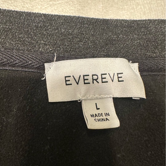 Evereve Charcoal Knit Top‎ - Picture 4 of 8